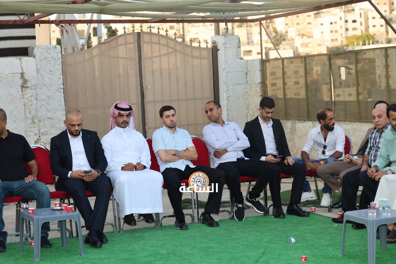 Madar Al-Saa Images 0.11843298983921491