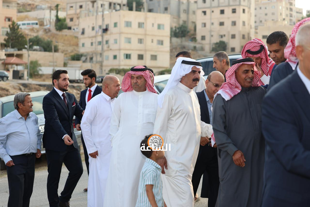 Madar Al-Saa Images 0.898398270934185