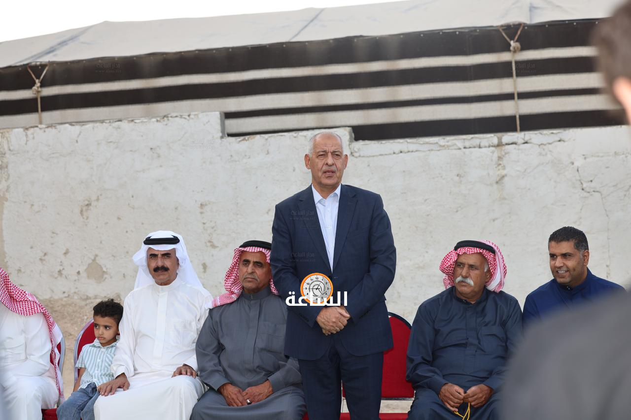 Madar Al-Saa Images 0.6798413166609799