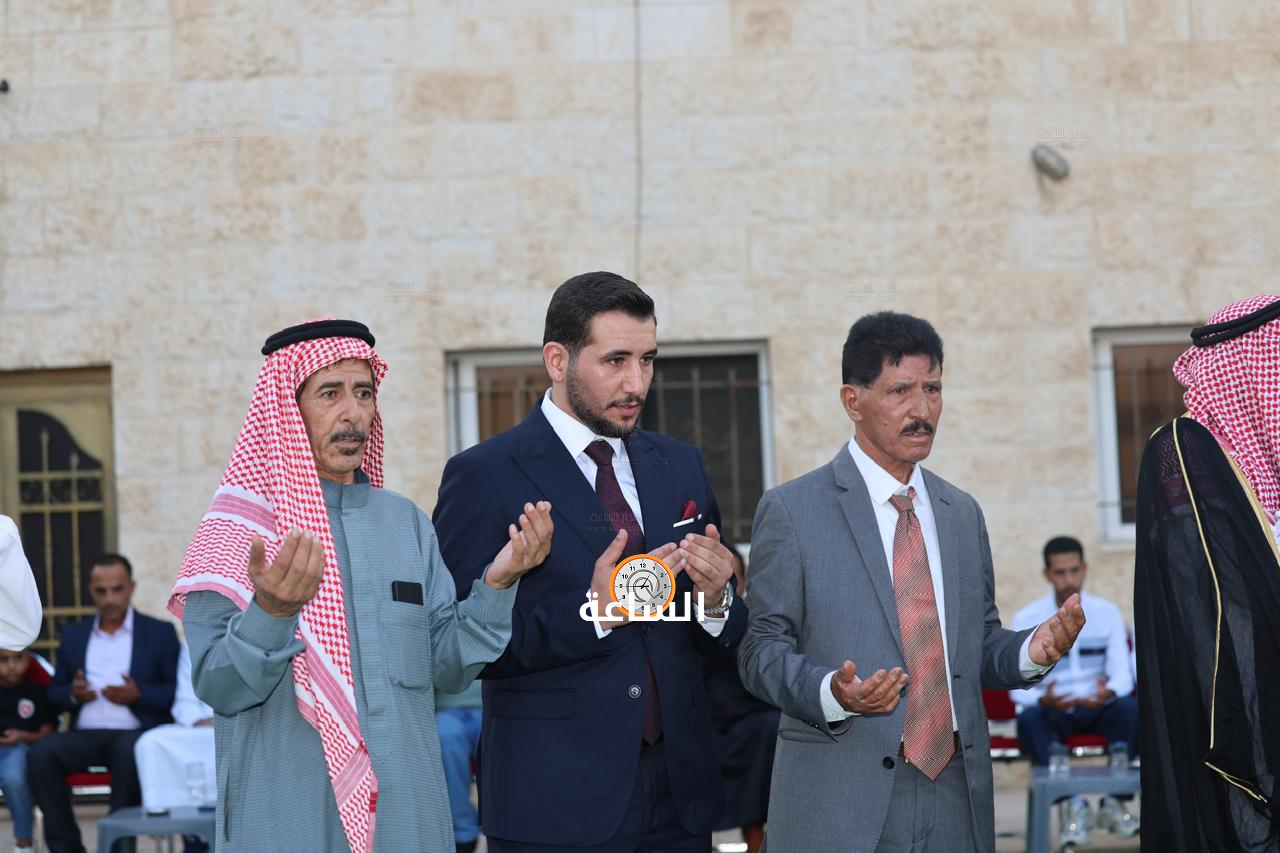 Madar Al-Saa Images 0.3128648167668505