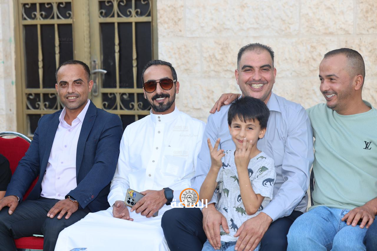 Madar Al-Saa Images 0.5354078937088497