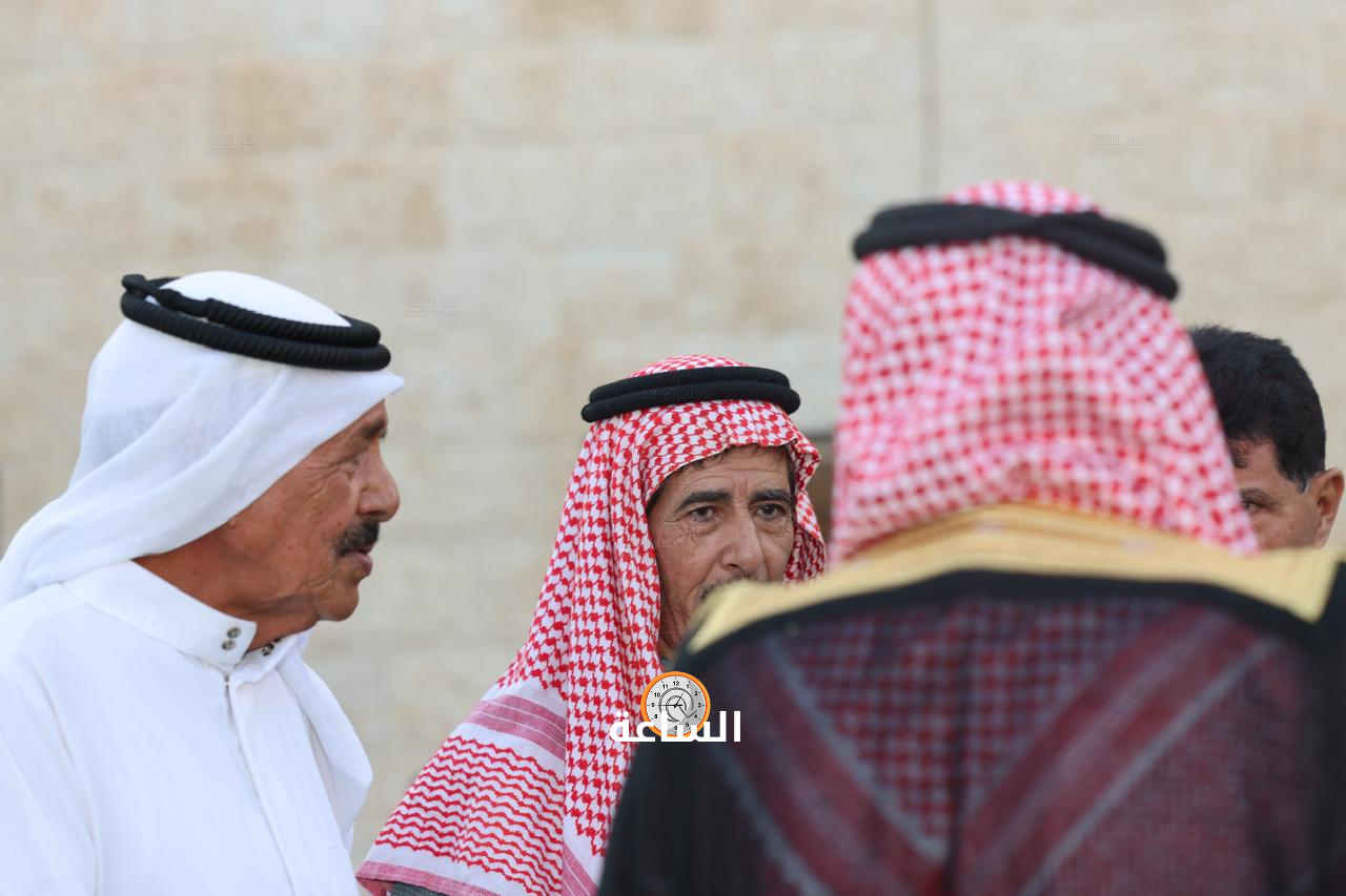 Madar Al-Saa Images 0.8091673013859861