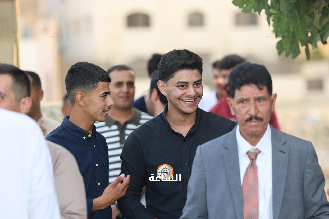 Madar Al-Saa Images 0.9988394761296061