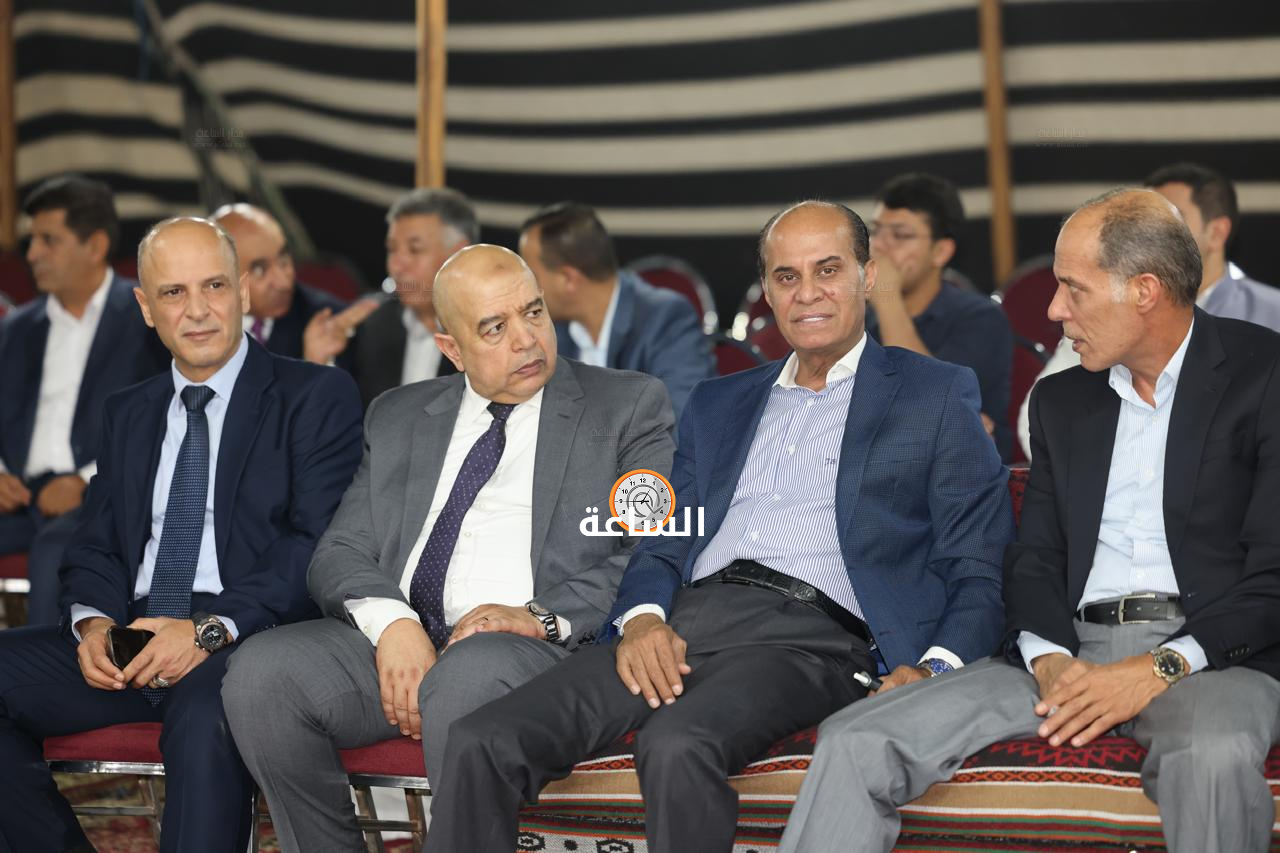Madar Al-Saa Images 0.45826329641352104