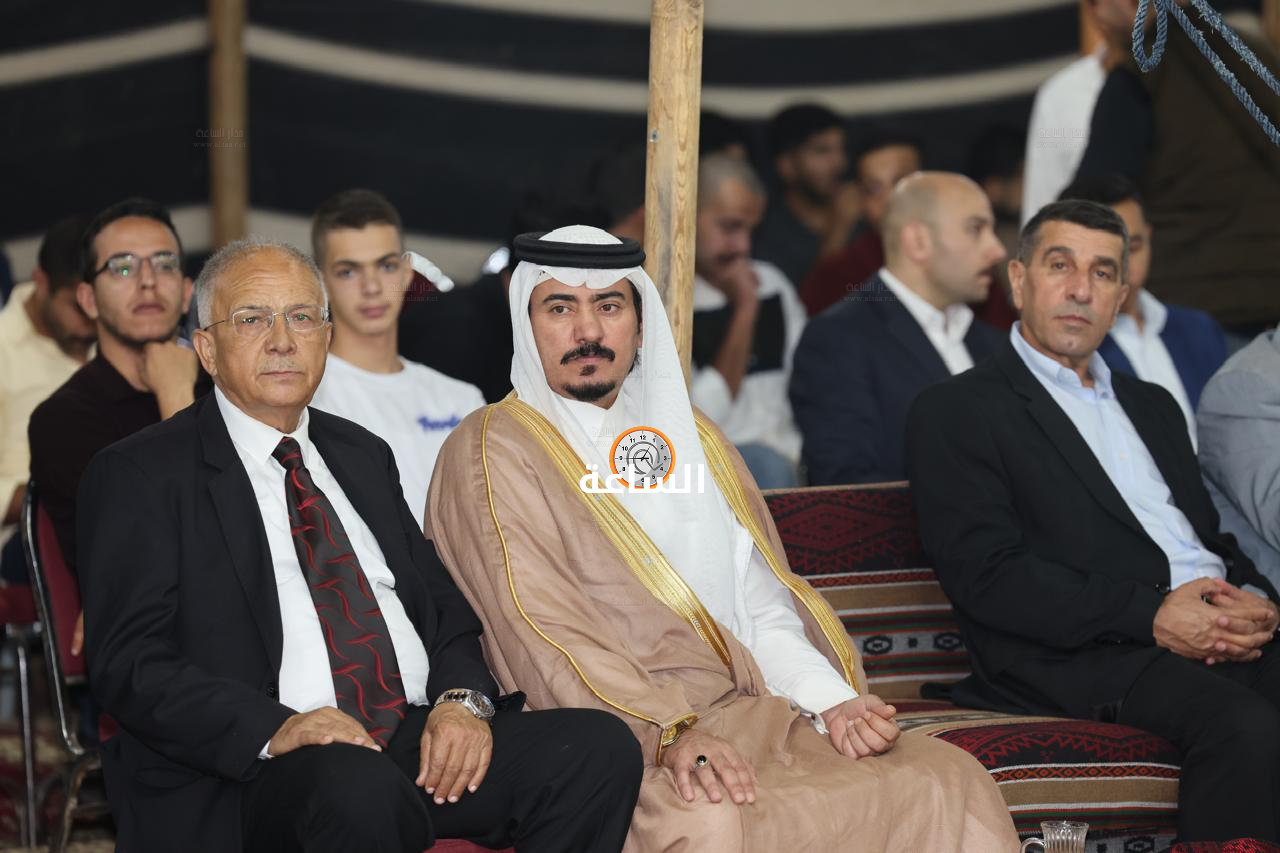 Madar Al-Saa Images 0.41396540872761656
