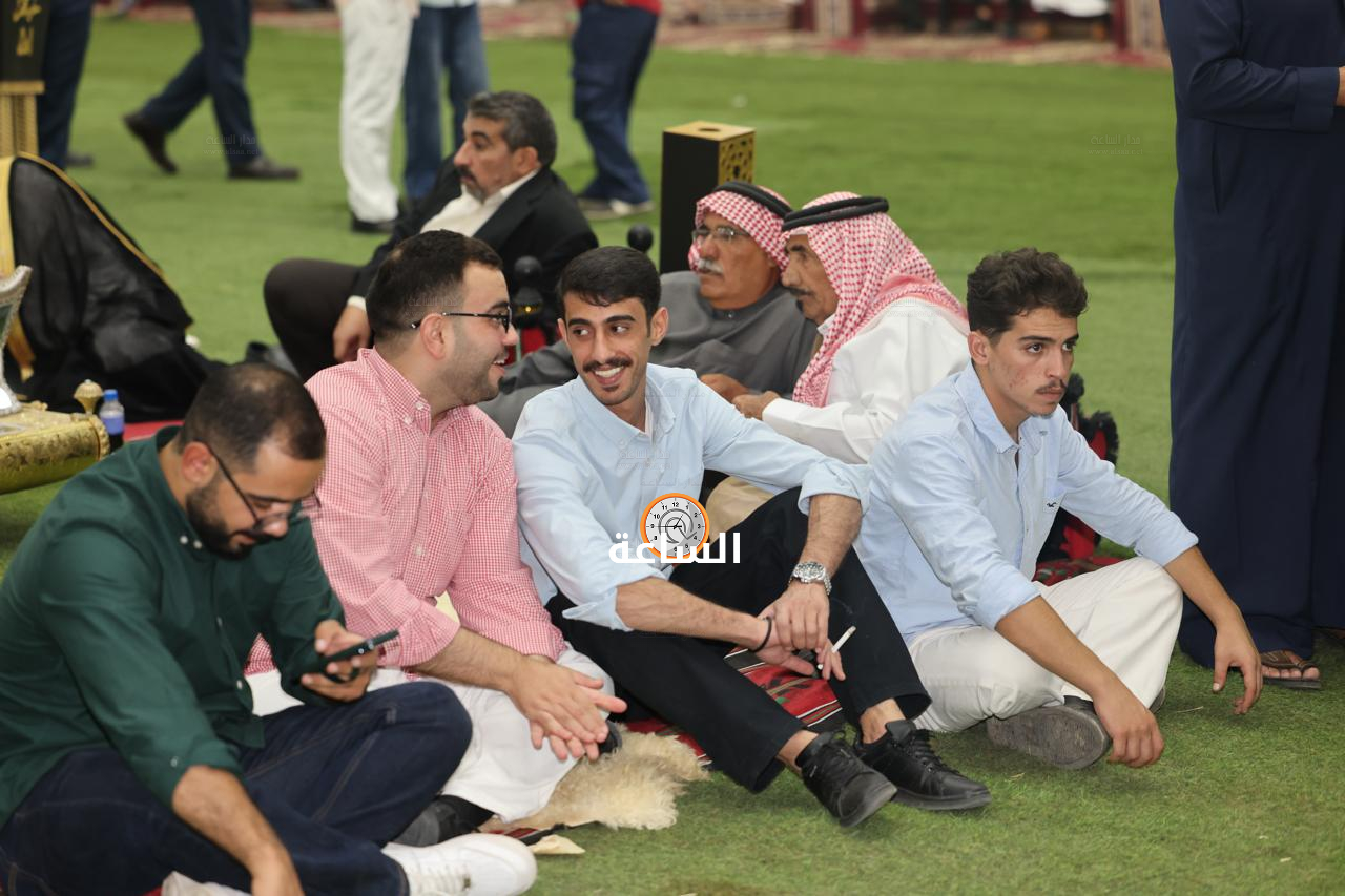 Madar Al-Saa Images 0.03635991792334137