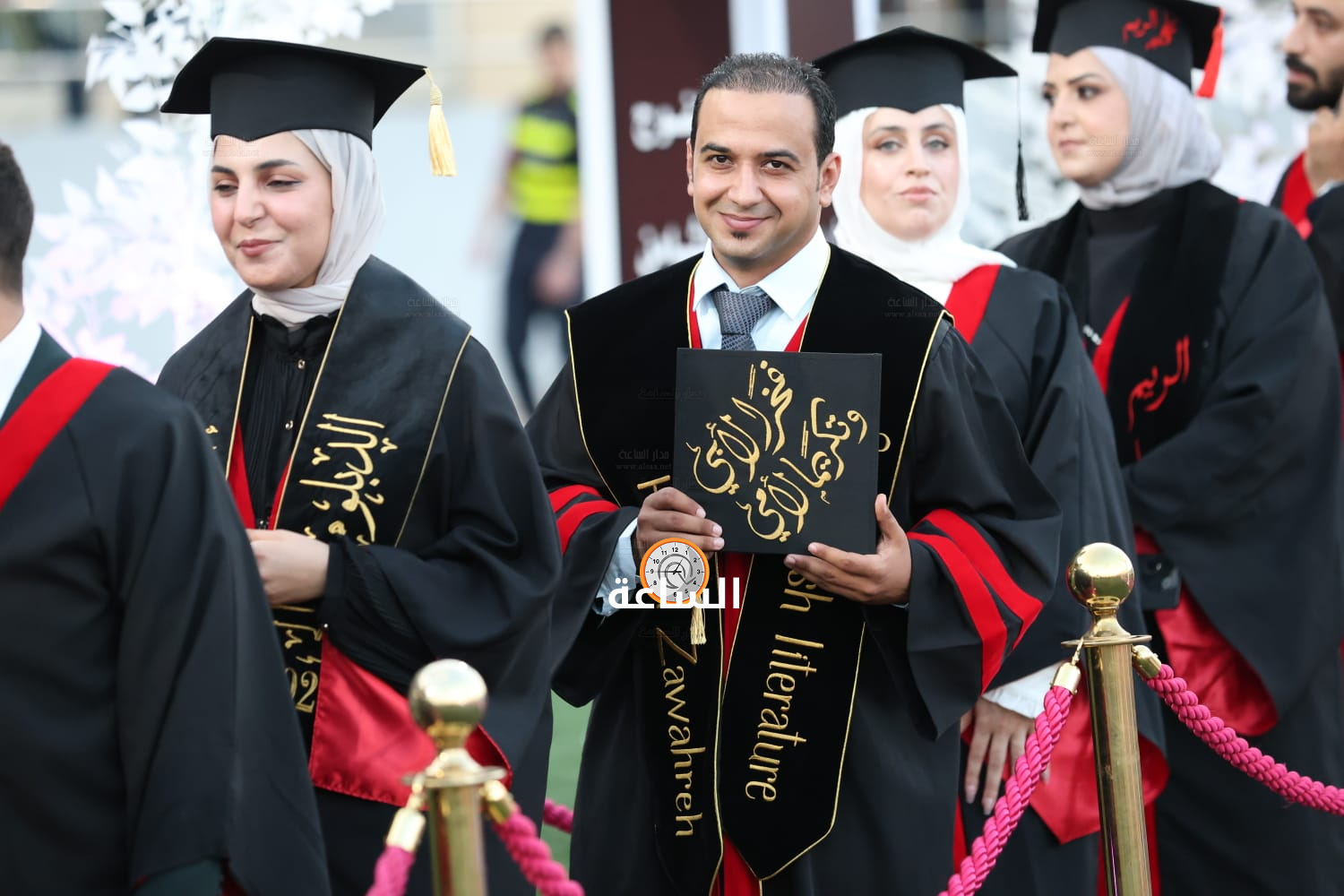 Madar Al-Saa Images 0.4808084546313637