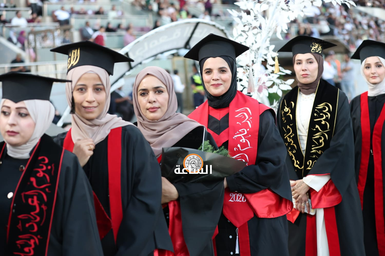 Madar Al-Saa Images 0.15929013812103088