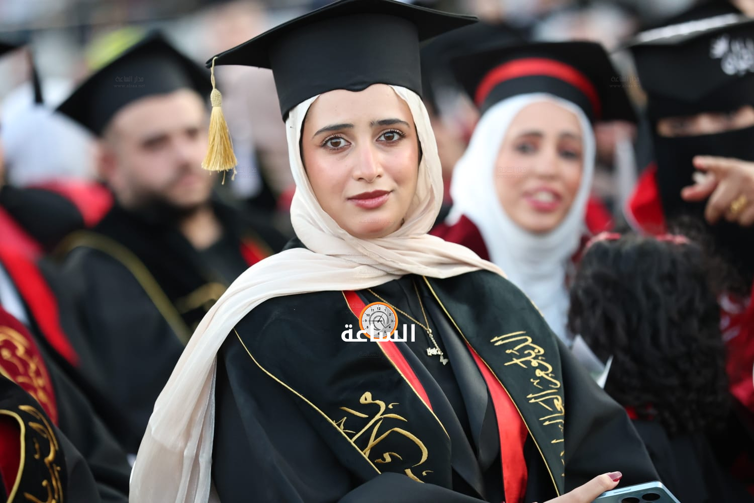 Madar Al-Saa Images 0.9706140037557119