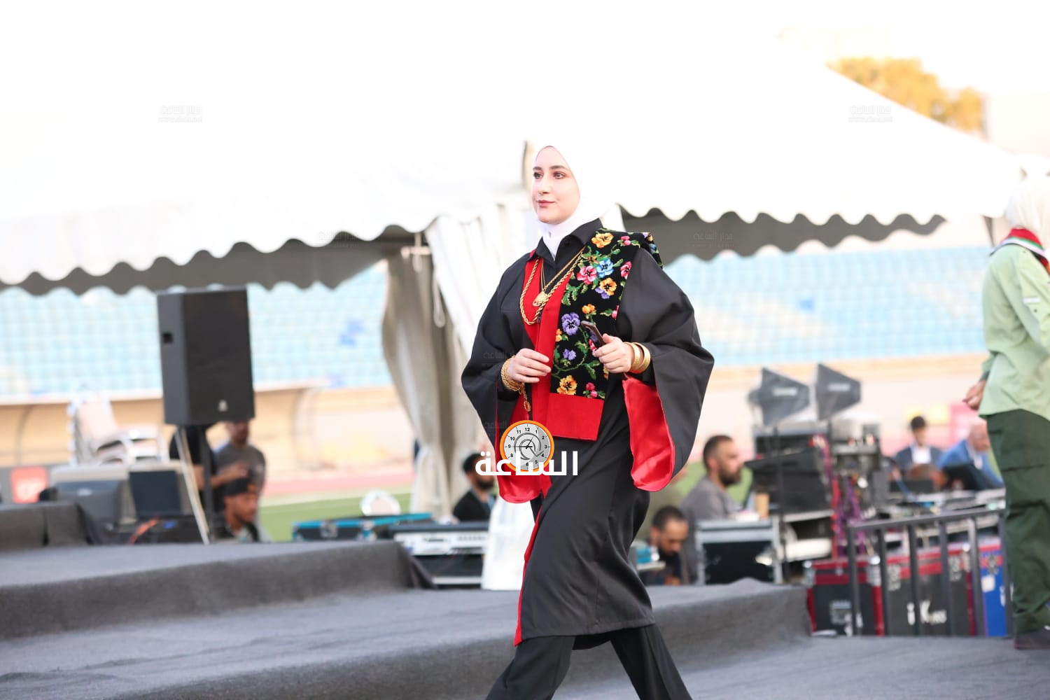 Madar Al-Saa Images 0.649488832698684