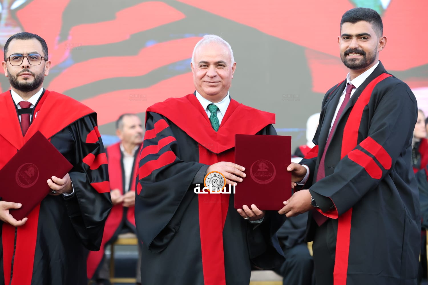 Madar Al-Saa Images 0.8122333200281477