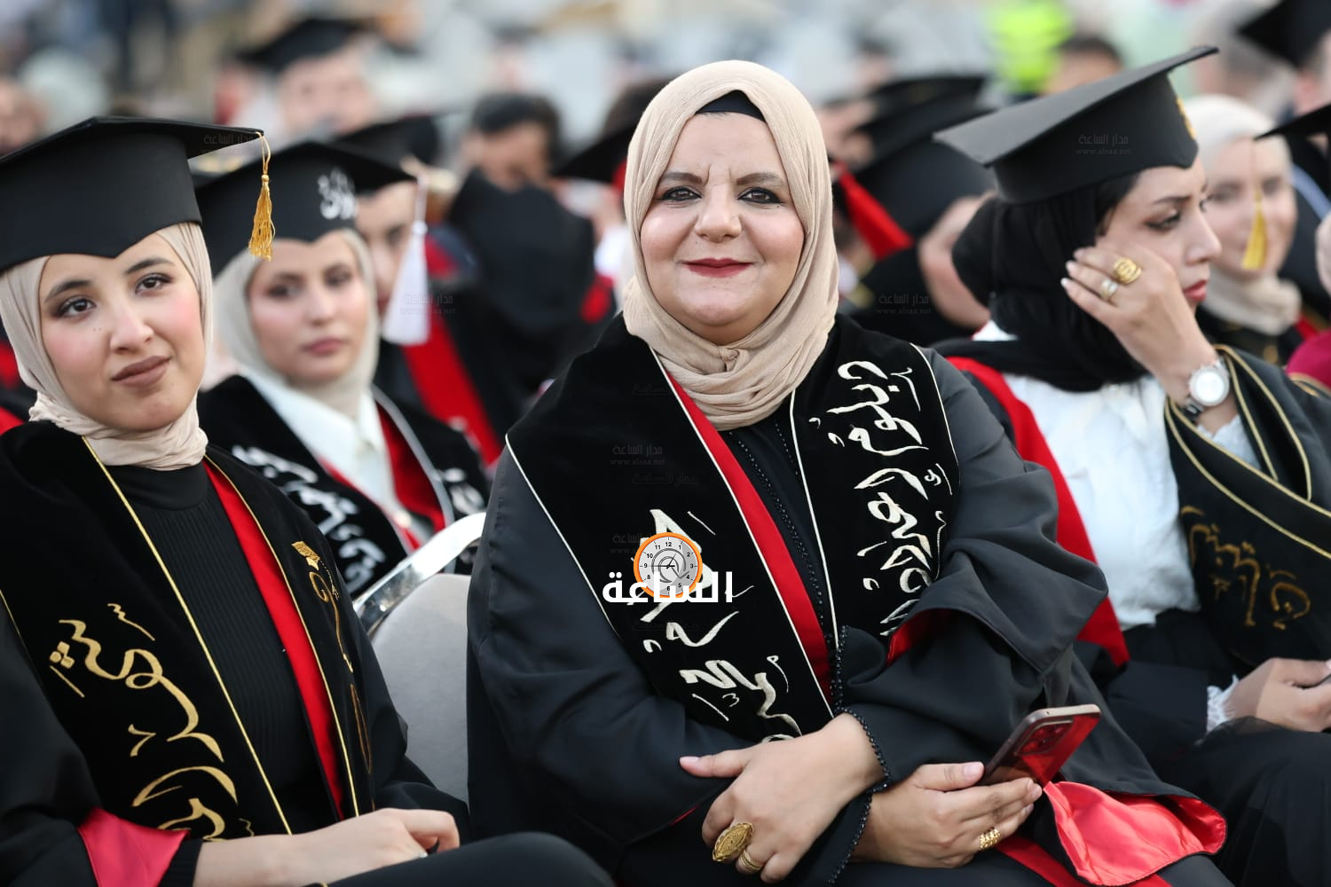 Madar Al-Saa Images 0.6745808840604172