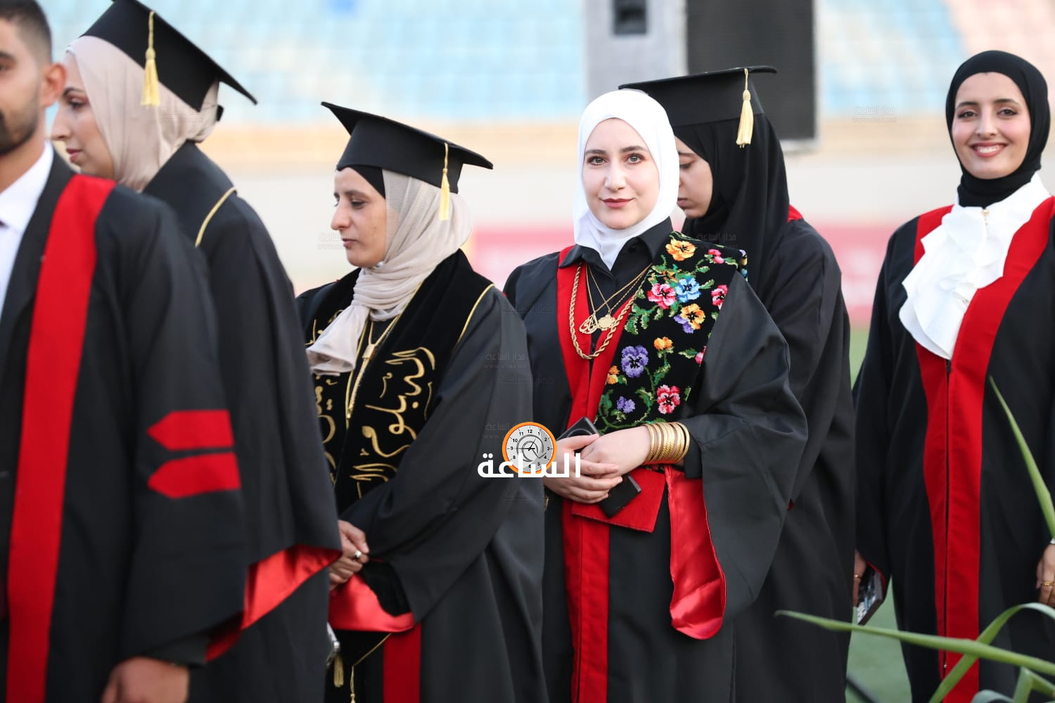 Madar Al-Saa Images 0.9949488034480718