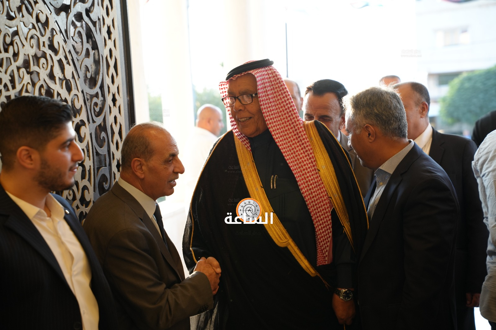 Madar Al-Saa Images 0.5301873104182347
