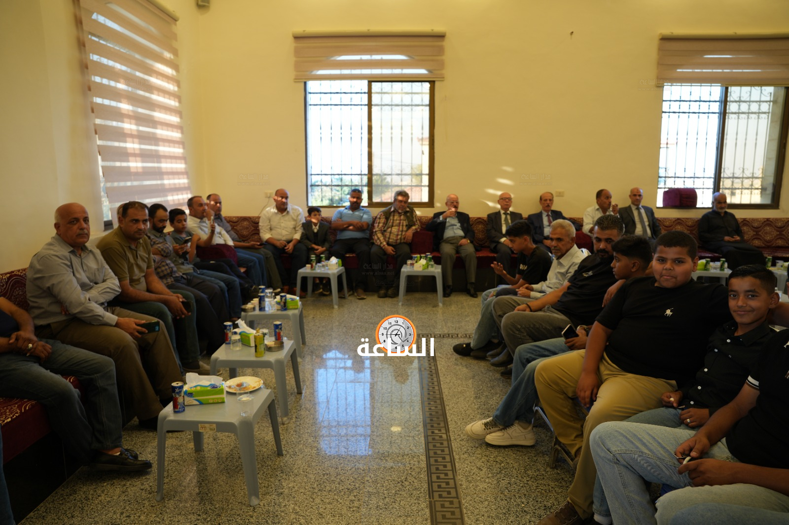 Madar Al-Saa Images 0.2420312106687882