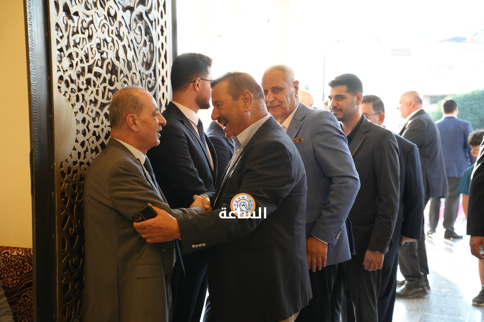 Madar Al-Saa Images 0.6557337080546628