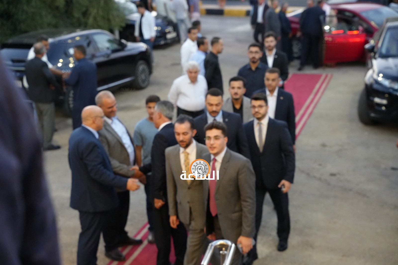 Madar Al-Saa Images 0.3746610873696393