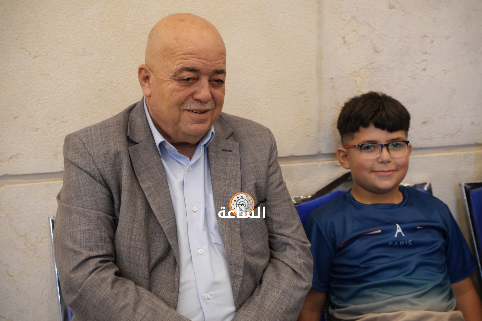 Madar Al-Saa Images 0.9896387212961117