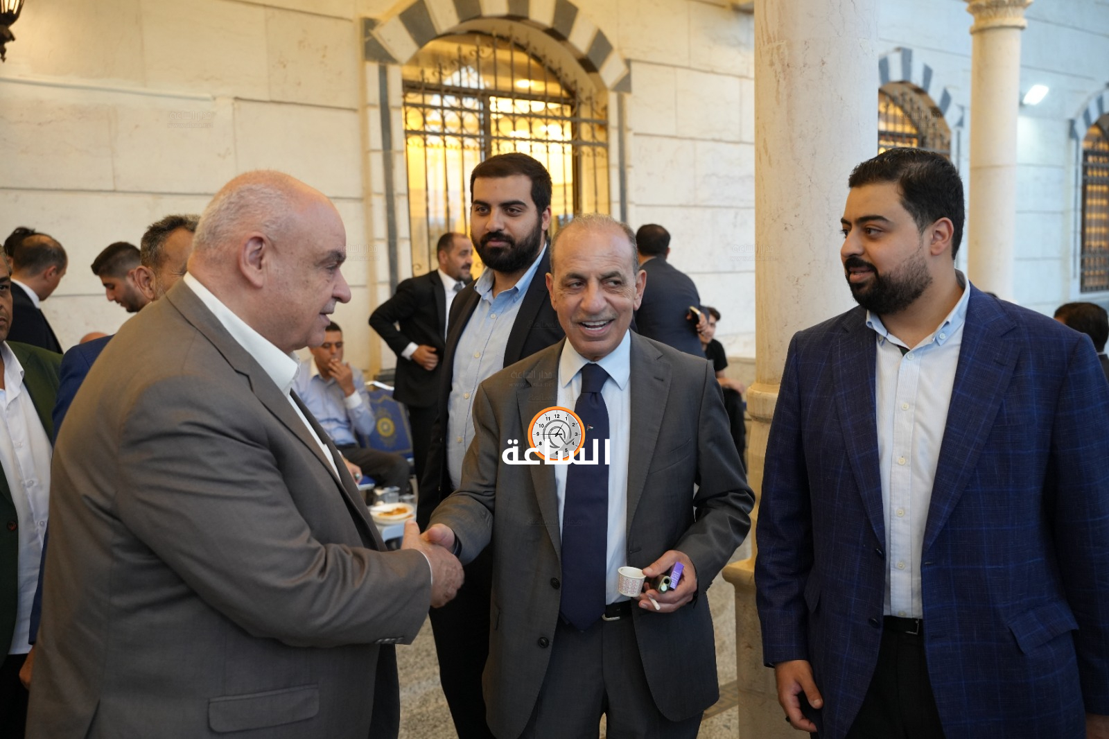 Madar Al-Saa Images 0.6946166551874472