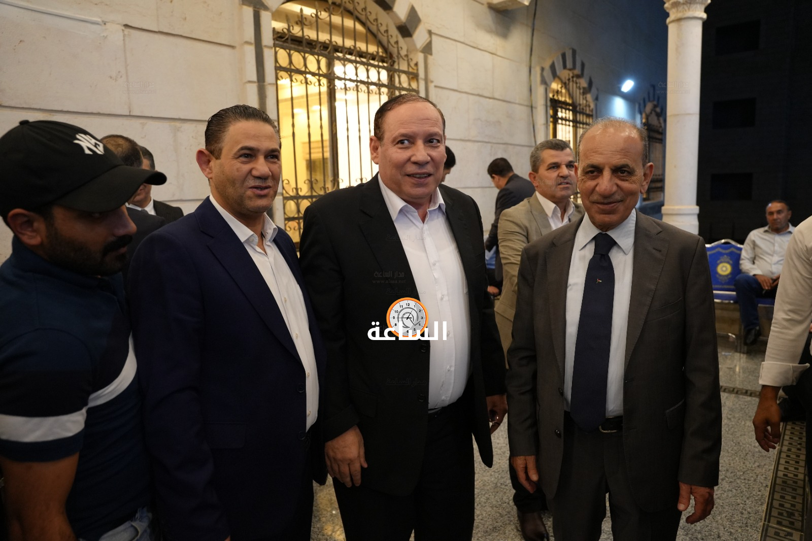 Madar Al-Saa Images 0.5247129274899779