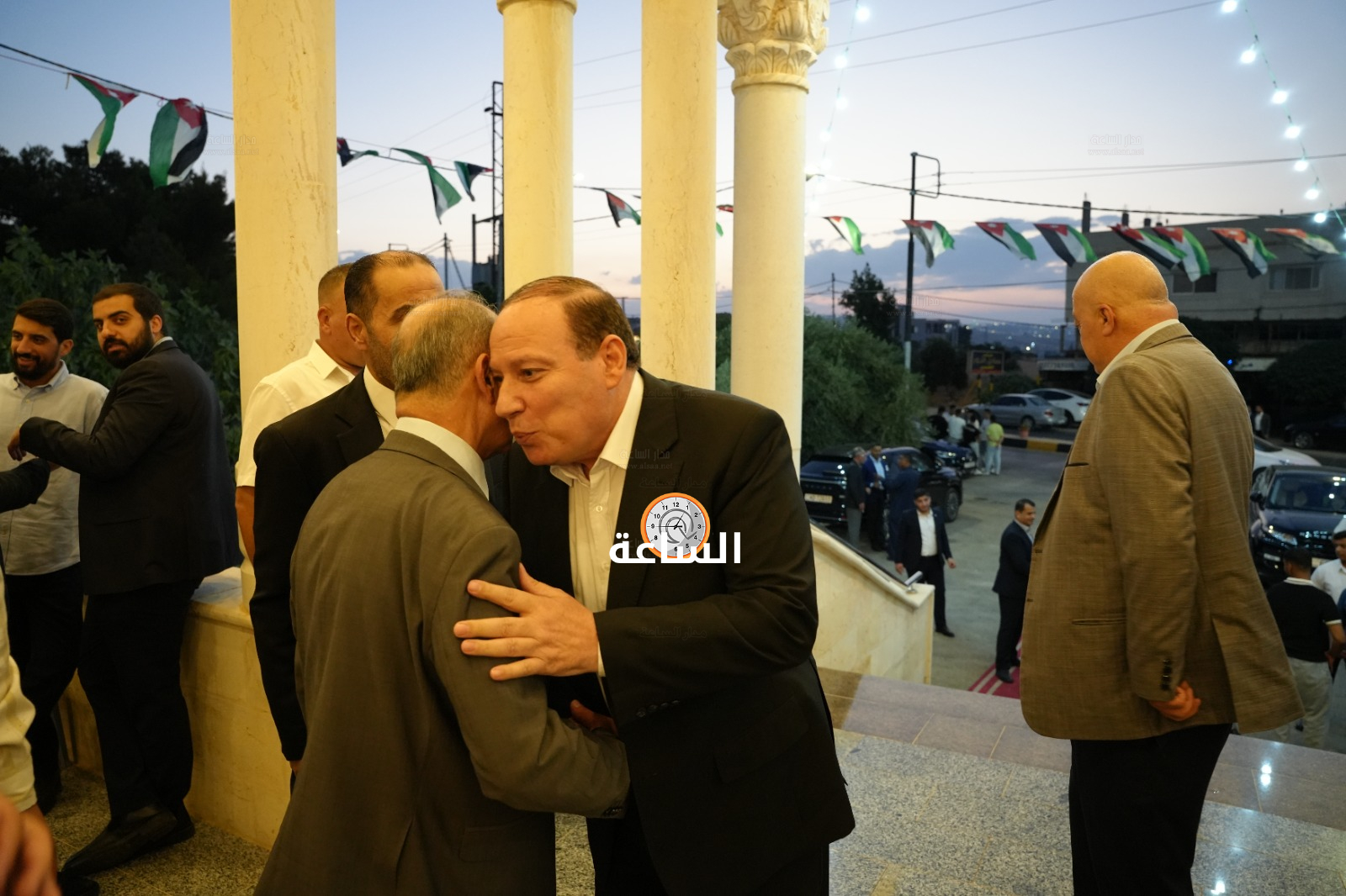 Madar Al-Saa Images 0.3412623372502598