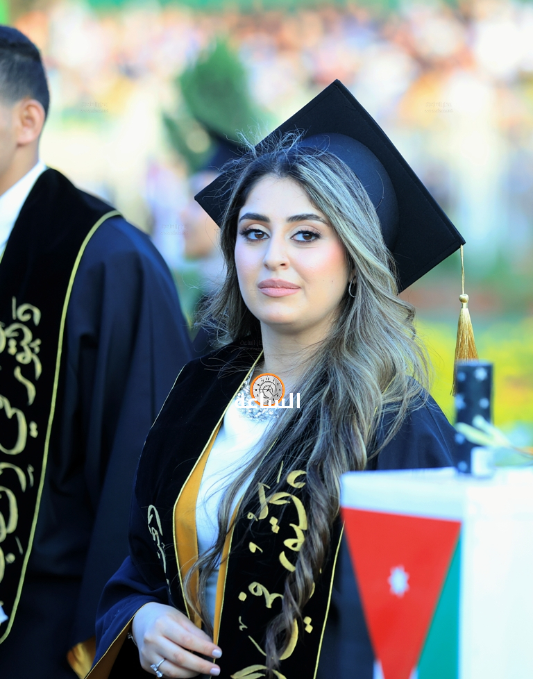 Madar Al-Saa Images 0.5935637072591111