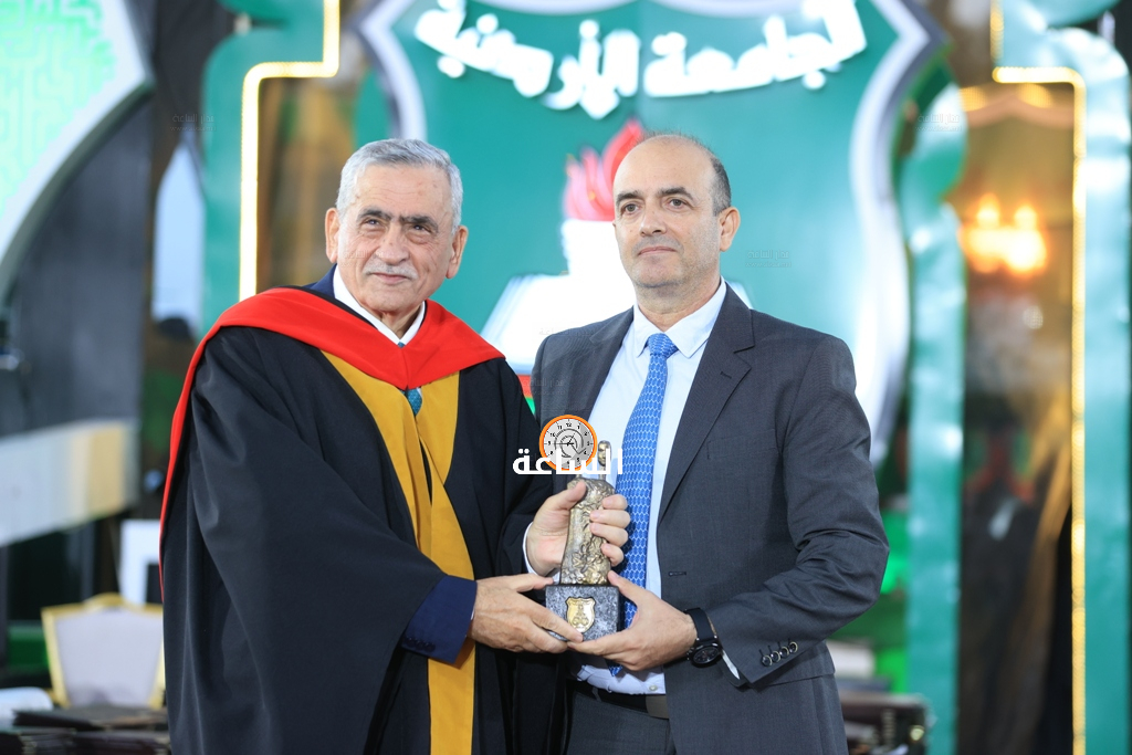 Madar Al-Saa Images 0.17782498650486211