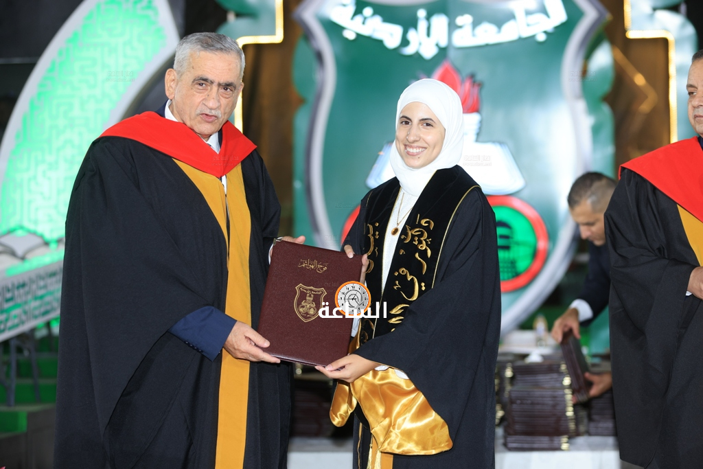 Madar Al-Saa Images 0.4858313743737015
