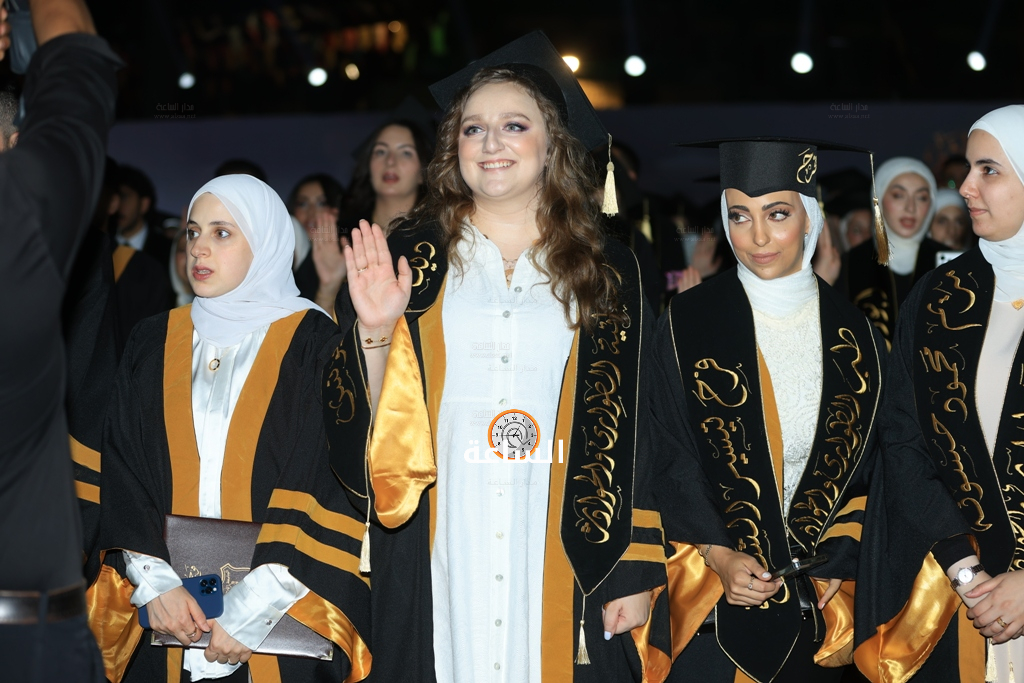 Madar Al-Saa Images 0.6814814242092564
