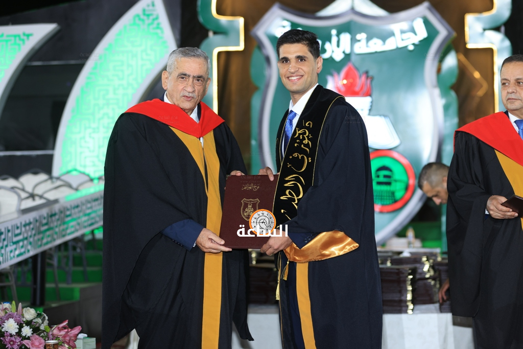 Madar Al-Saa Images 0.43915914327194183