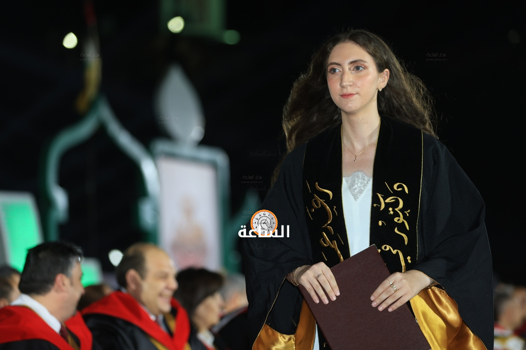Madar Al-Saa Images 0.6614265623235314