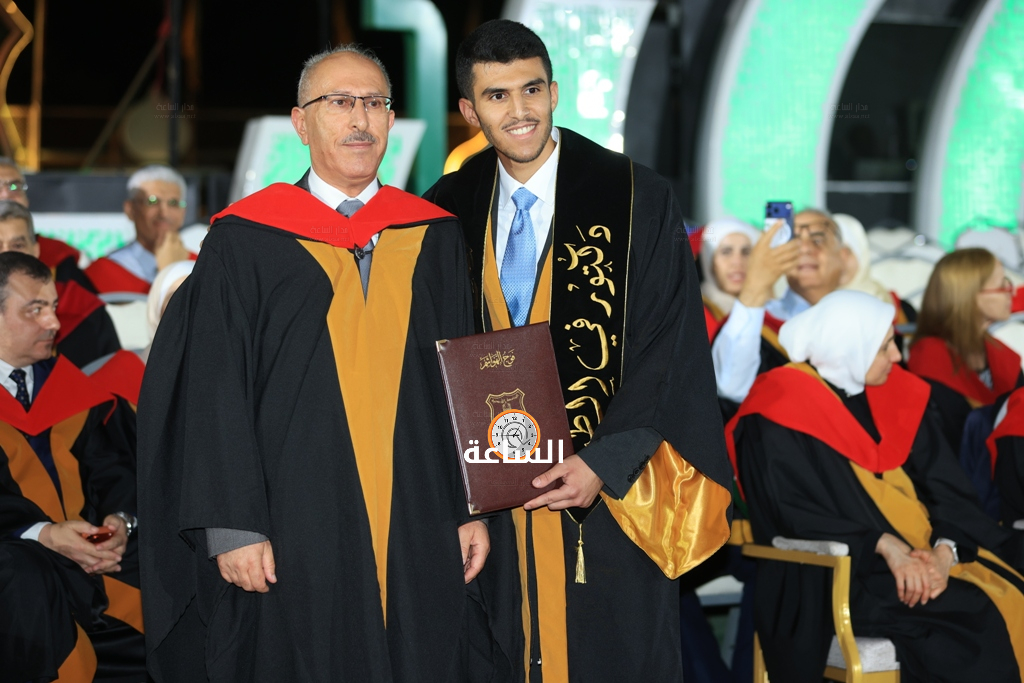 Madar Al-Saa Images 0.8654396933832569