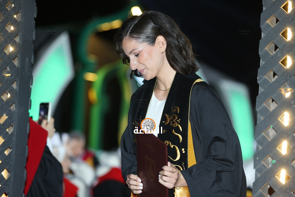 Madar Al-Saa Images 0.7525224968266581