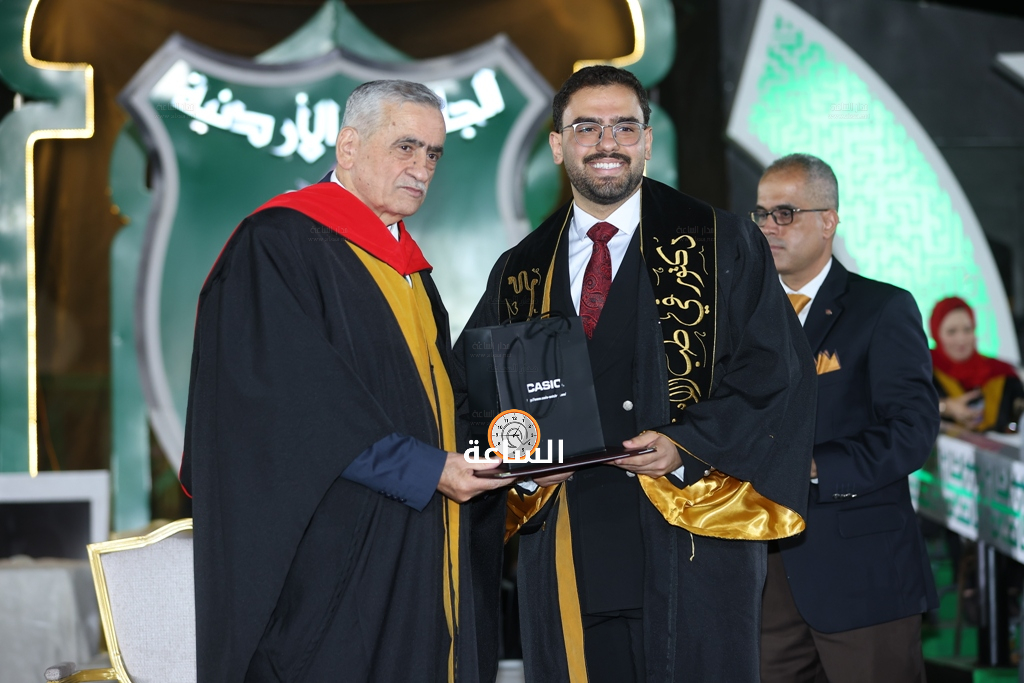 Madar Al-Saa Images 0.6001044475248155