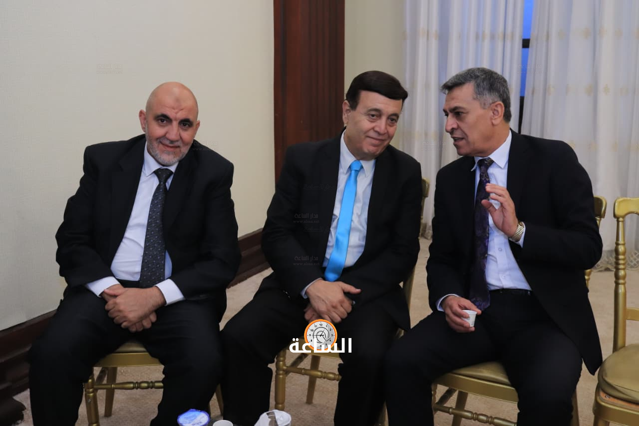 Madar Al-Saa Images 0.9759883096425747