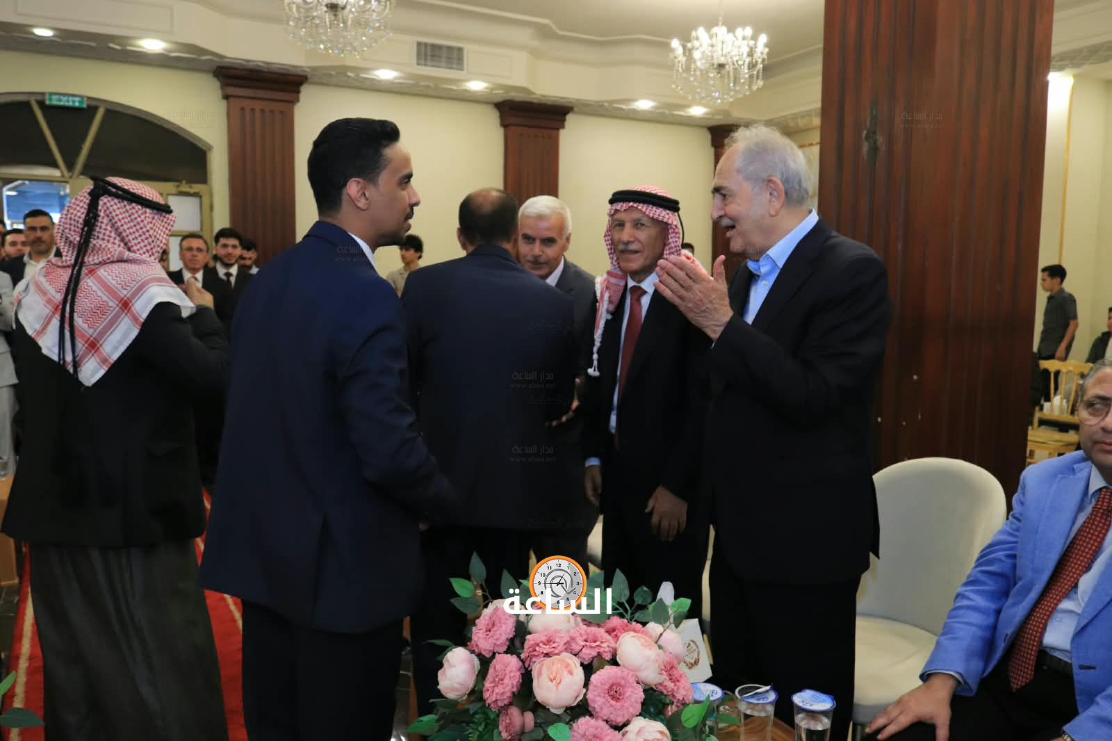 Madar Al-Saa Images 0.7190445829597459