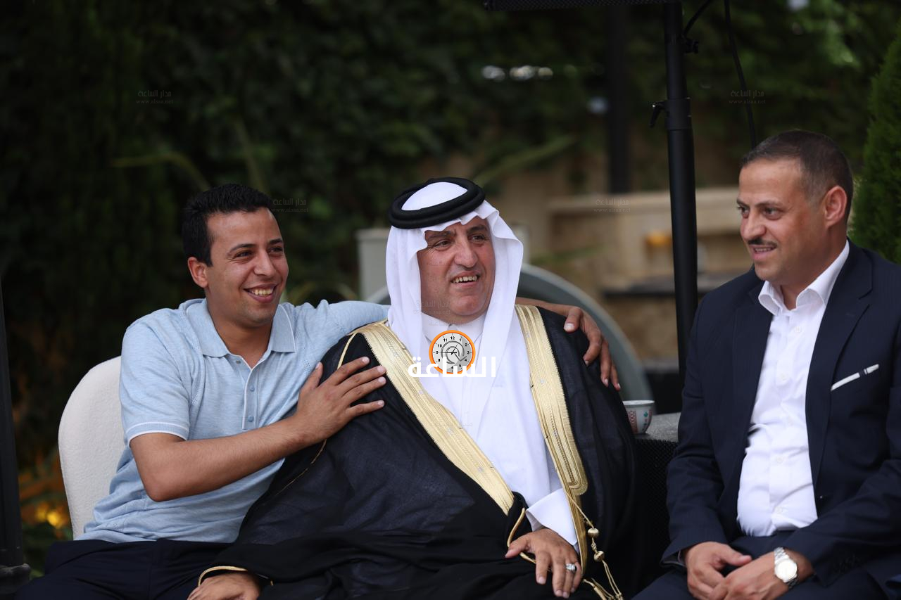 Madar Al-Saa Images 0.563100871106399