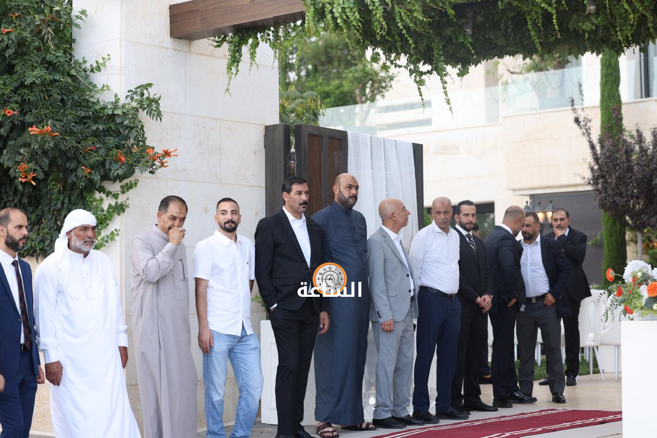Madar Al-Saa Images 0.486945023227342