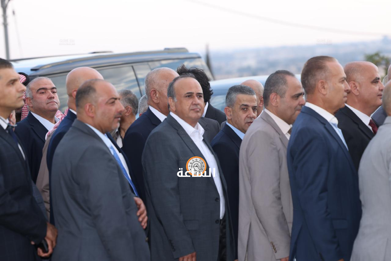 Madar Al-Saa Images 0.16086867071810718