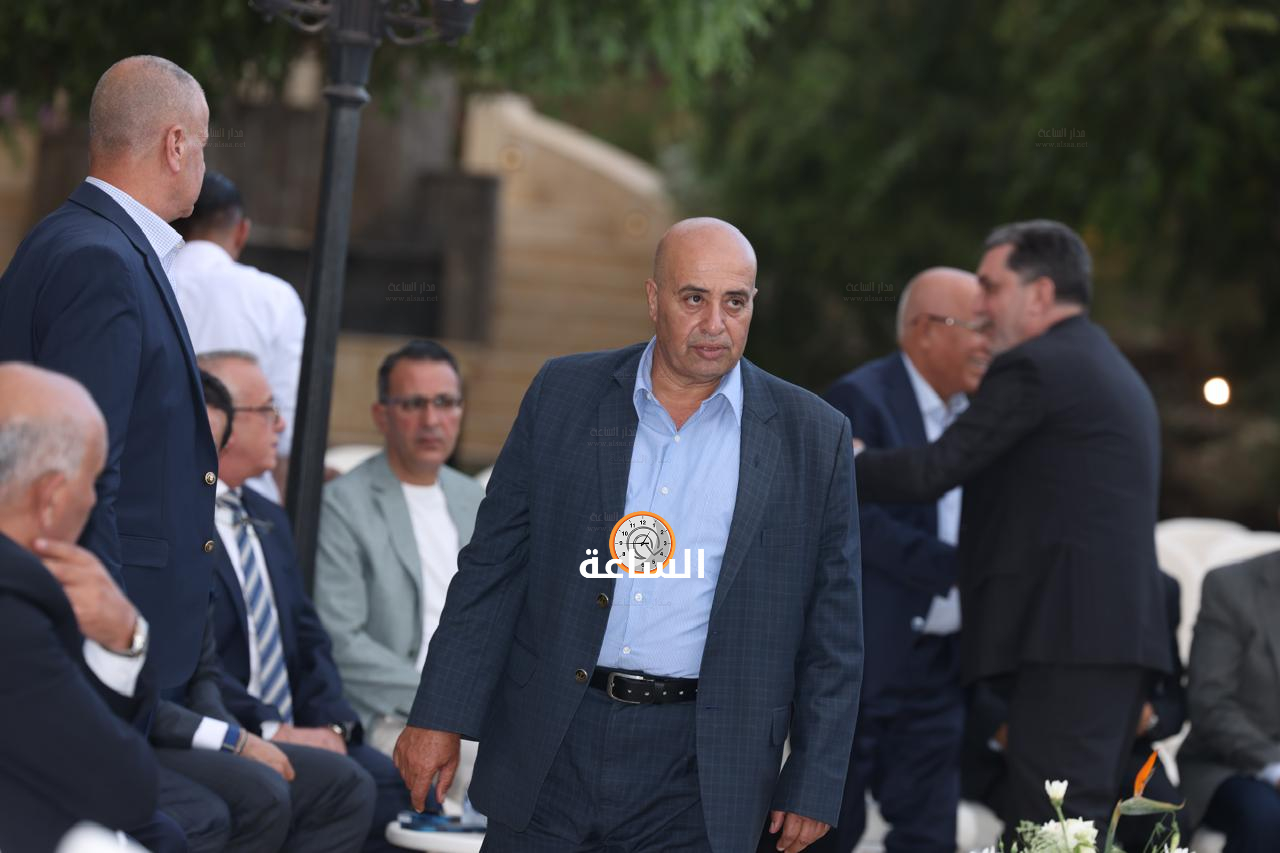 Madar Al-Saa Images 0.5561532969606183