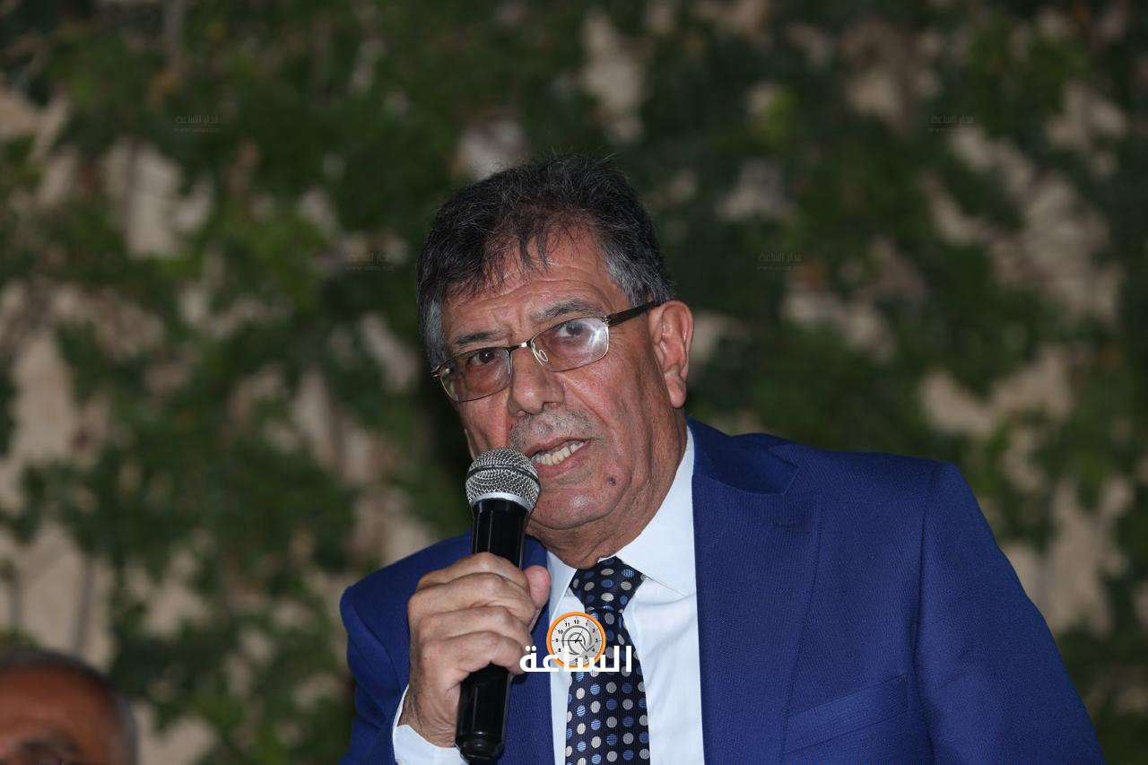 Madar Al-Saa Images 0.33554396735160563