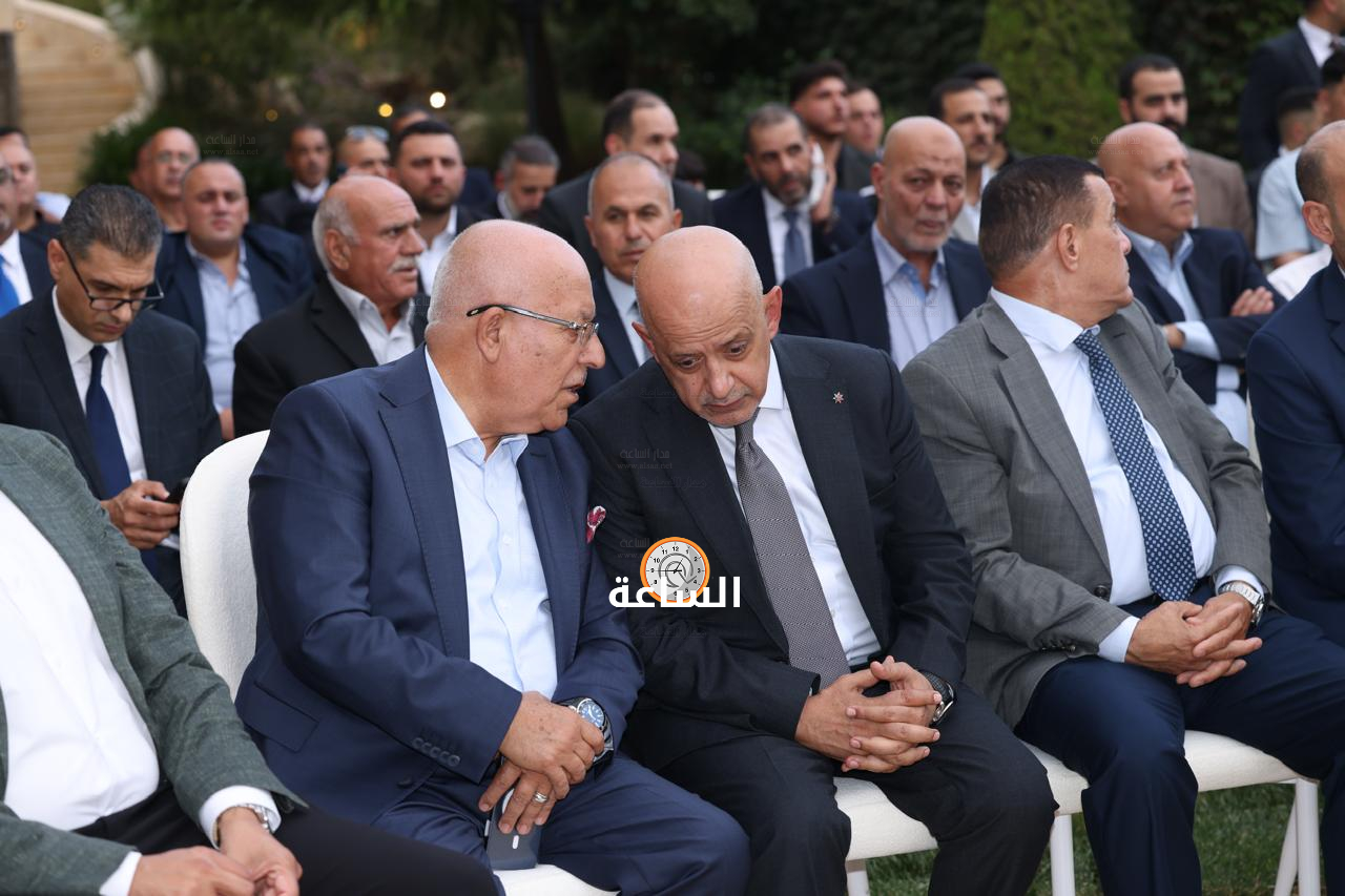 Madar Al-Saa Images 0.18313163734663684