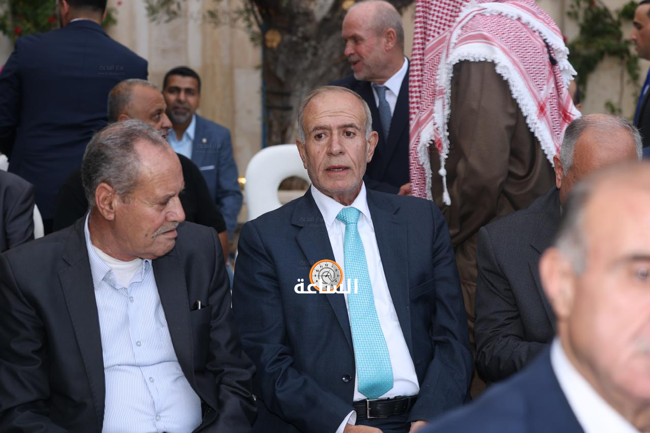 Madar Al-Saa Images 0.39485916693366074
