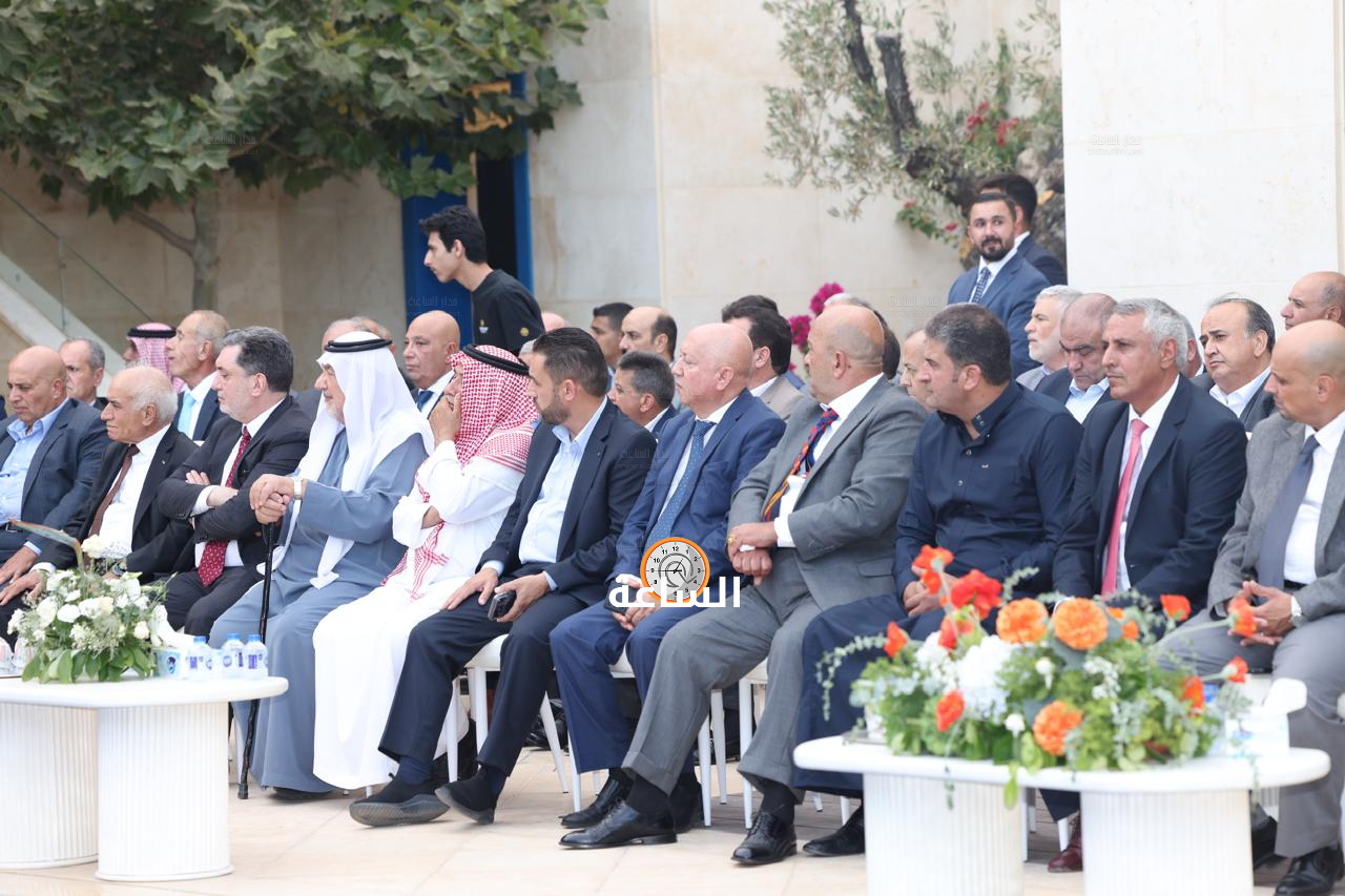 Madar Al-Saa Images 0.8189141102256925