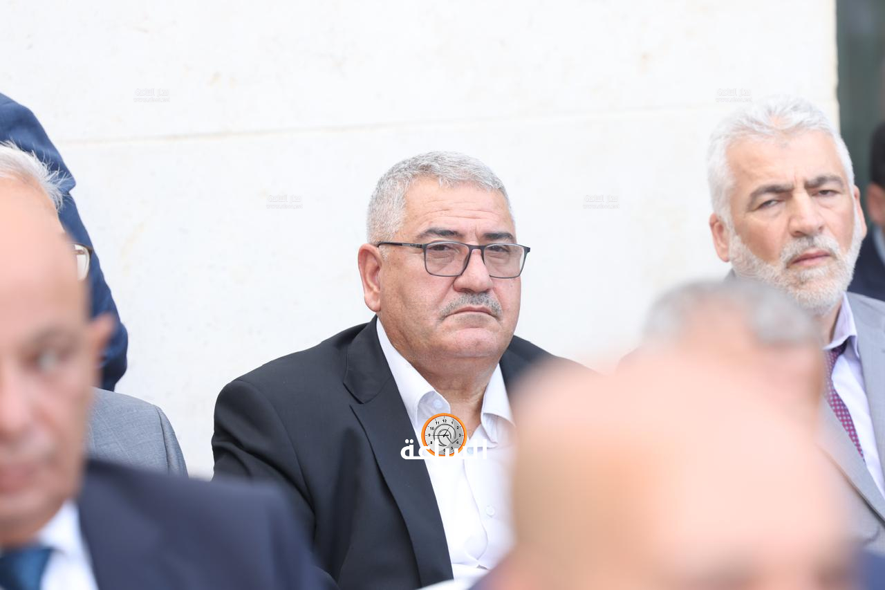 Madar Al-Saa Images 0.8357973343937075