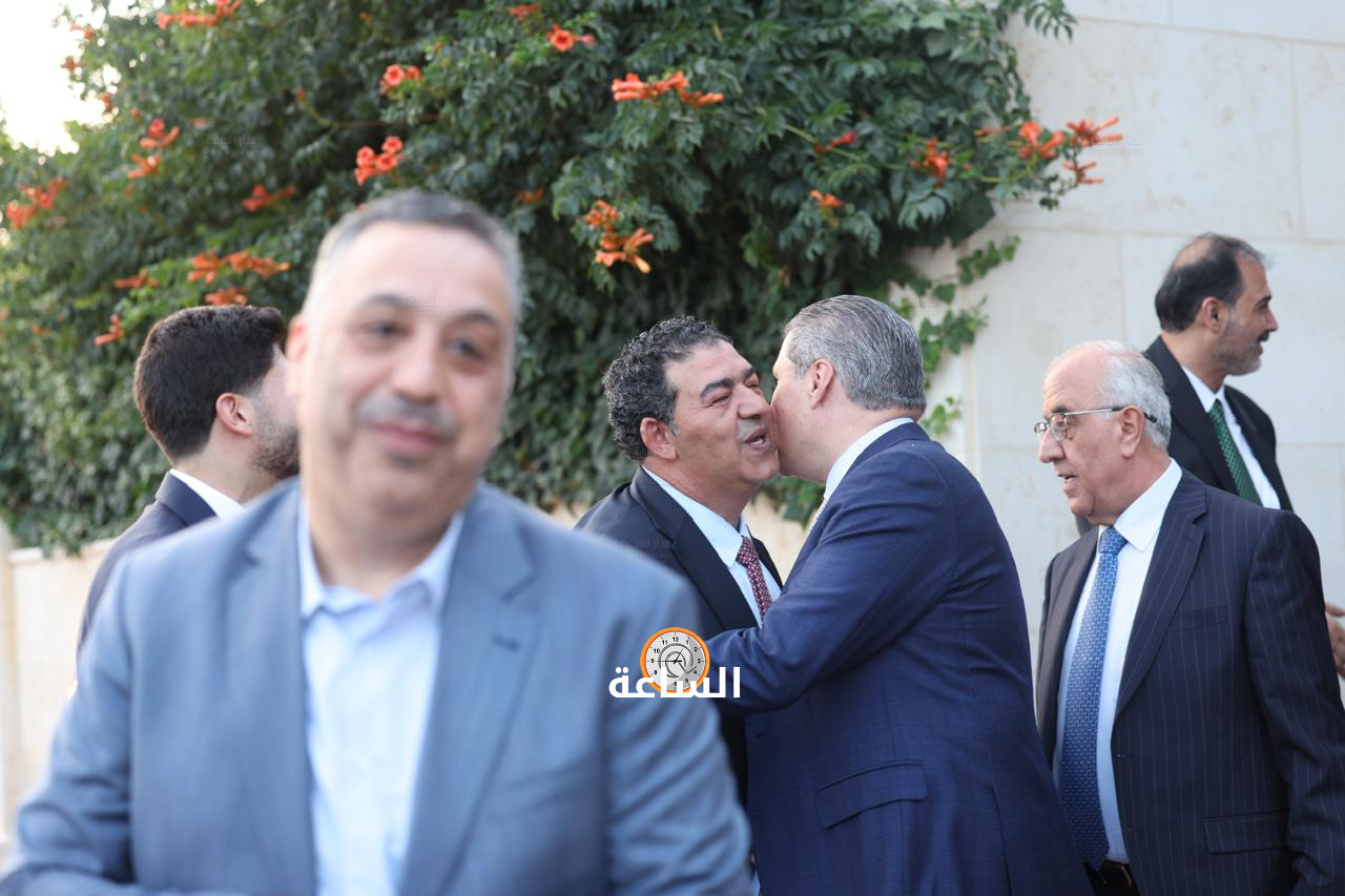 Madar Al-Saa Images 0.45821420292896986