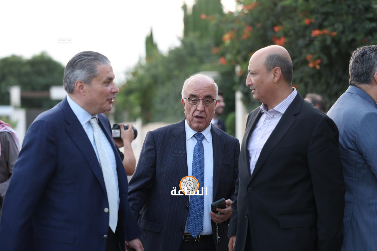 Madar Al-Saa Images 0.41715696825866644