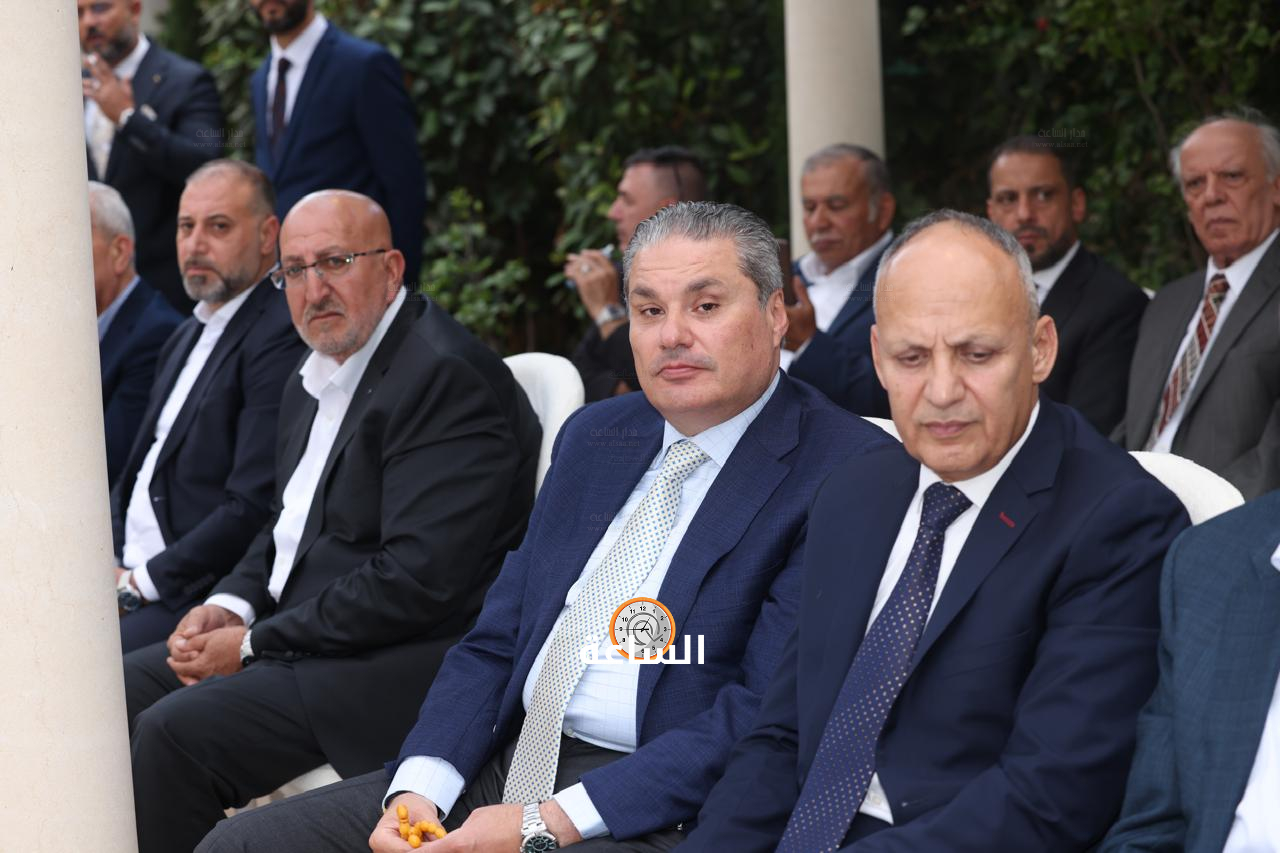 Madar Al-Saa Images 0.02159614782467223
