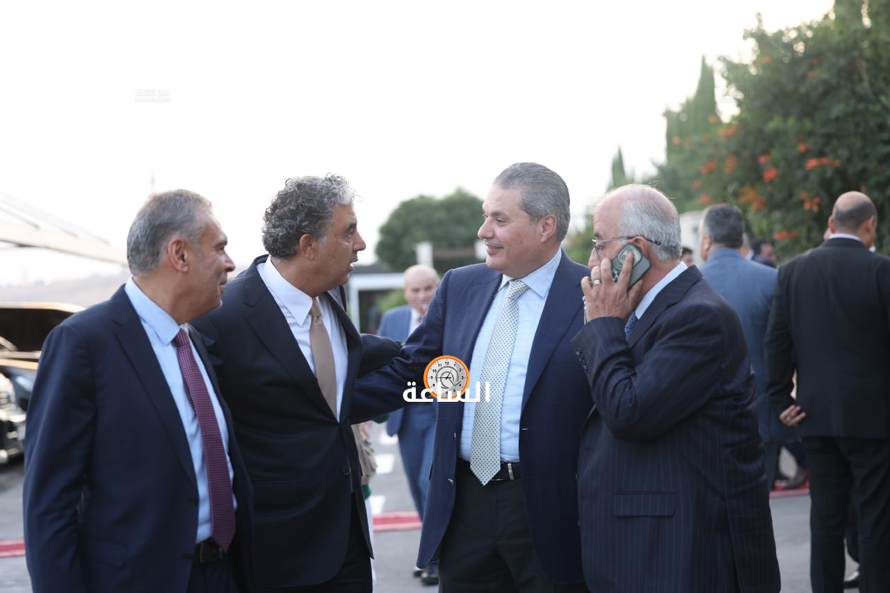 Madar Al-Saa Images 0.2855463199642727