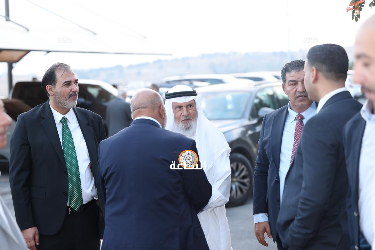 Madar Al-Saa Images 0.9519355201347155